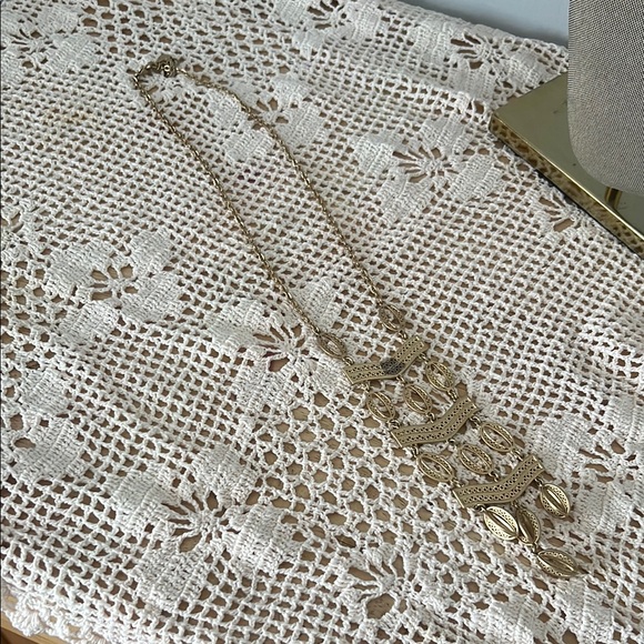 STELLA & DOT Gold bib Statement Necklace - Picture 7 of 7